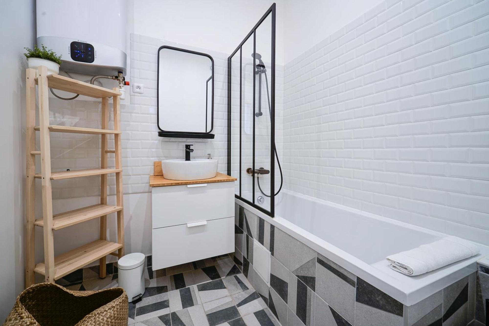 Parisuites Central Canal Saint Martin Design & Luxe & Cosy Exterior photo